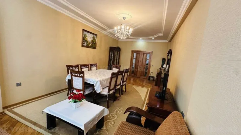 Satılır 3 otaqlı Mənzil Yeni tikili 118 m² 8-ci mikrorayon - şəkil 4