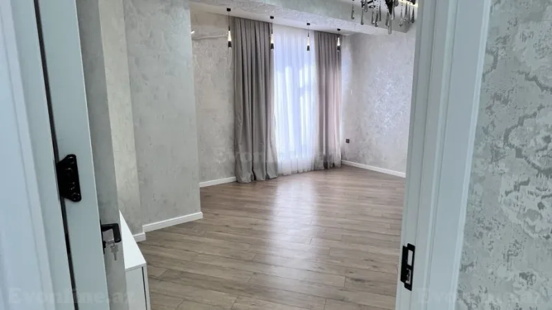 Satılır 3 otaqlı Mənzil Yeni tikili 75 m² Suraxanı r. - şəkil 5