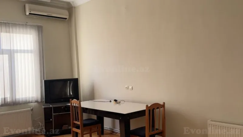 Kirayə verilir 2 otaqlı Mənzil Köhnə tikili 150 m² Balakən - şəkil 2