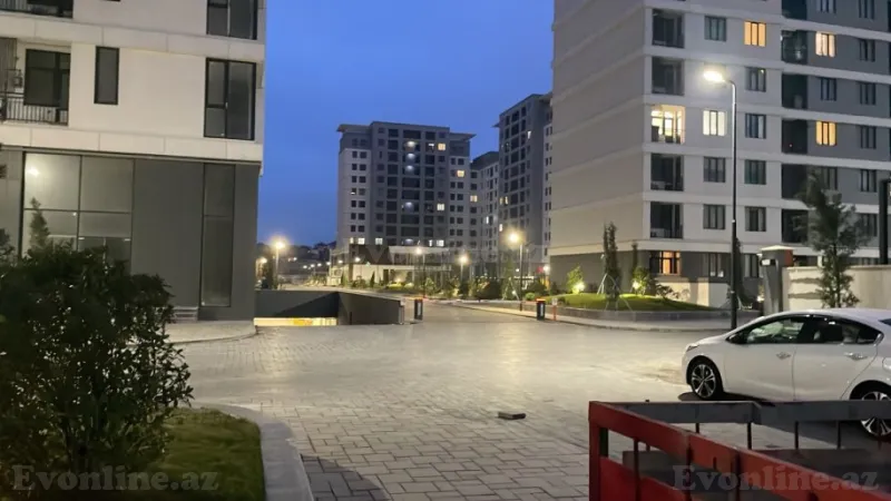 Satılır 2 otaqlı Mənzil Yeni tikili 78 m² İnşaatçılar m. - şəkil 2
