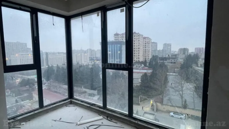 Satılır 2 otaqlı Mənzil Yeni tikili 78 m² İnşaatçılar m. - şəkil 3
