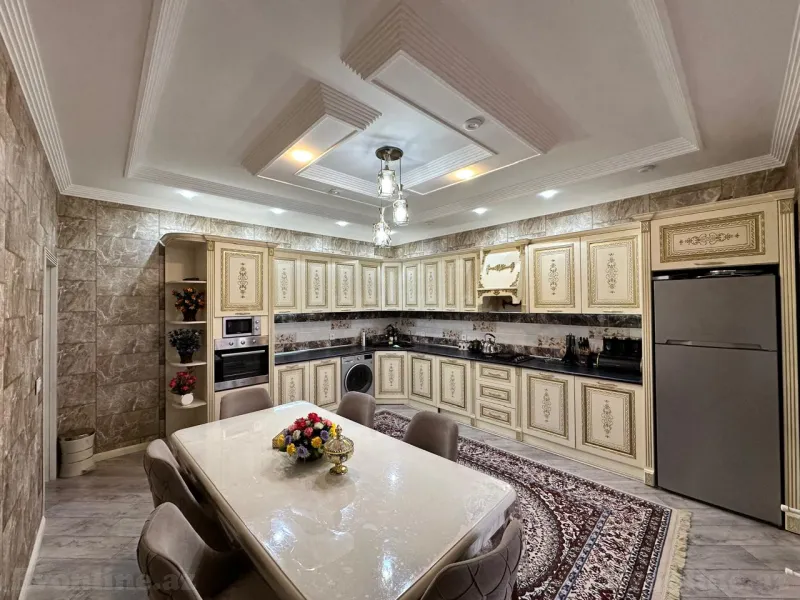 Satılır 9 otaqlı Həyət evi 360 m² Binə atçılıq - şəkil 7