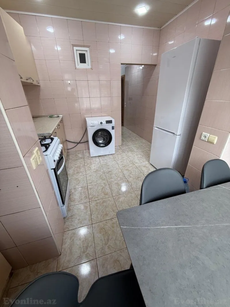 Kirayə verilir 2 otaqlı Mənzil Köhnə tikili 75 m² Nərimanov r. - şəkil 5