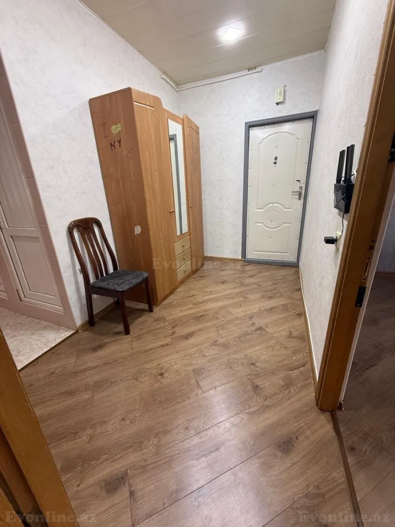 Kirayə verilir 2 otaqlı Mənzil Köhnə tikili 75 m² Nərimanov r. - şəkil 7