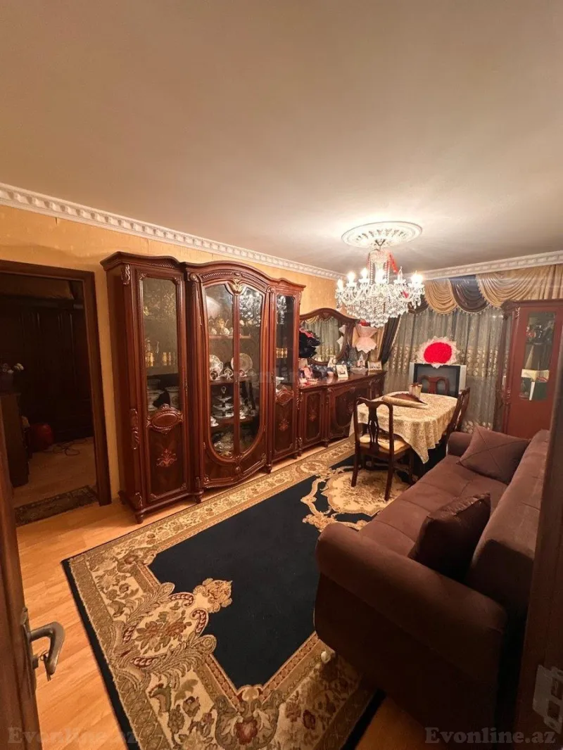 Satılır 2 otaqlı Mənzil Köhnə tikili 75 m² Sabunçu r.