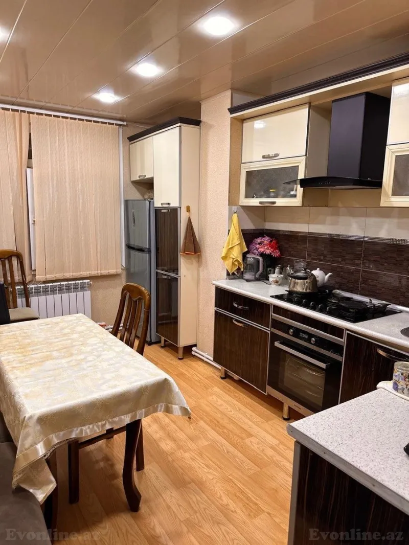 Satılır 2 otaqlı Mənzil Köhnə tikili 75 m² Sabunçu r. - şəkil 5