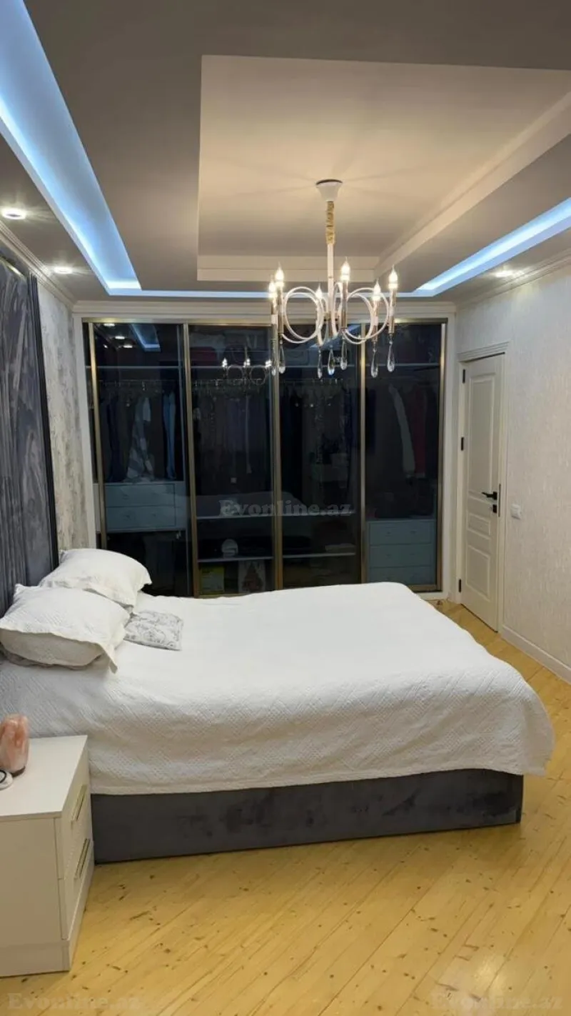 Satılır 4 otaqlı Mənzil Köhnə tikili 156 m² Sabunçu r. - şəkil 5