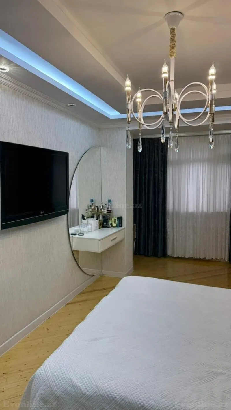 Satılır 4 otaqlı Mənzil Köhnə tikili 156 m² Sabunçu r. - şəkil 6