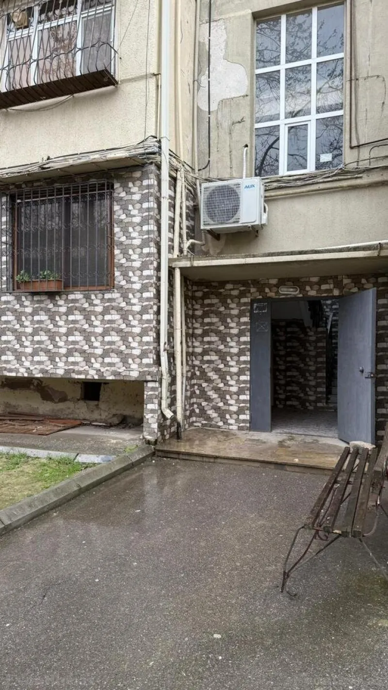 Satılır 4 otaqlı Mənzil Köhnə tikili 156 m² Sabunçu r. - şəkil 17