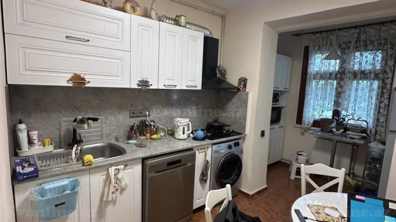 Satılır 2 otaqlı Mənzil Köhnə tikili 60 m² 28 May m. - şəkil 2