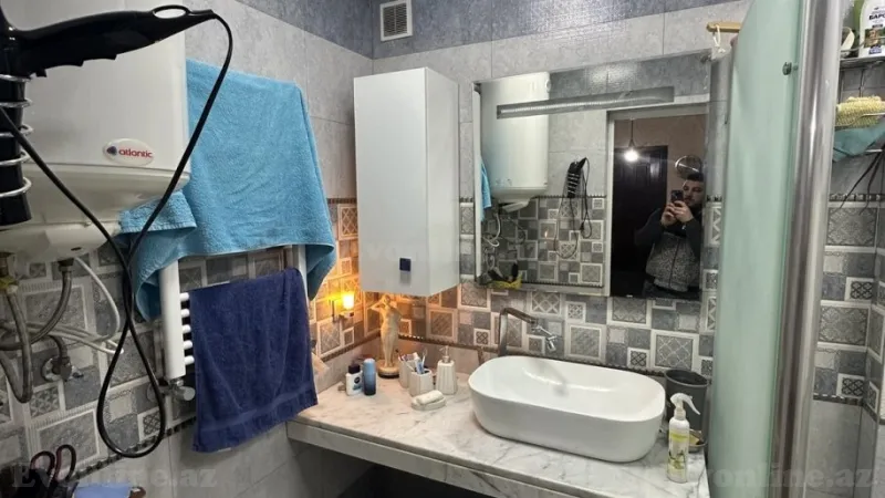 Satılır 2 otaqlı Mənzil Köhnə tikili 60 m² 28 May m. - şəkil 13