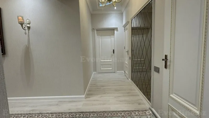 Satılır 3 otaqlı Mənzil Yeni tikili 146 m² 6-cı mikrorayon - şəkil 3