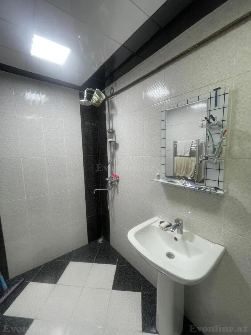 Satılır 3 otaqlı Mənzil Köhnə tikili 70 m² Sumqayıt - şəkil 21