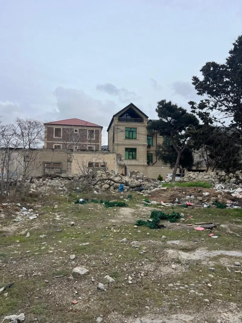 Bakı, Xətai r., Həzi Aslanovda torpaq satılır