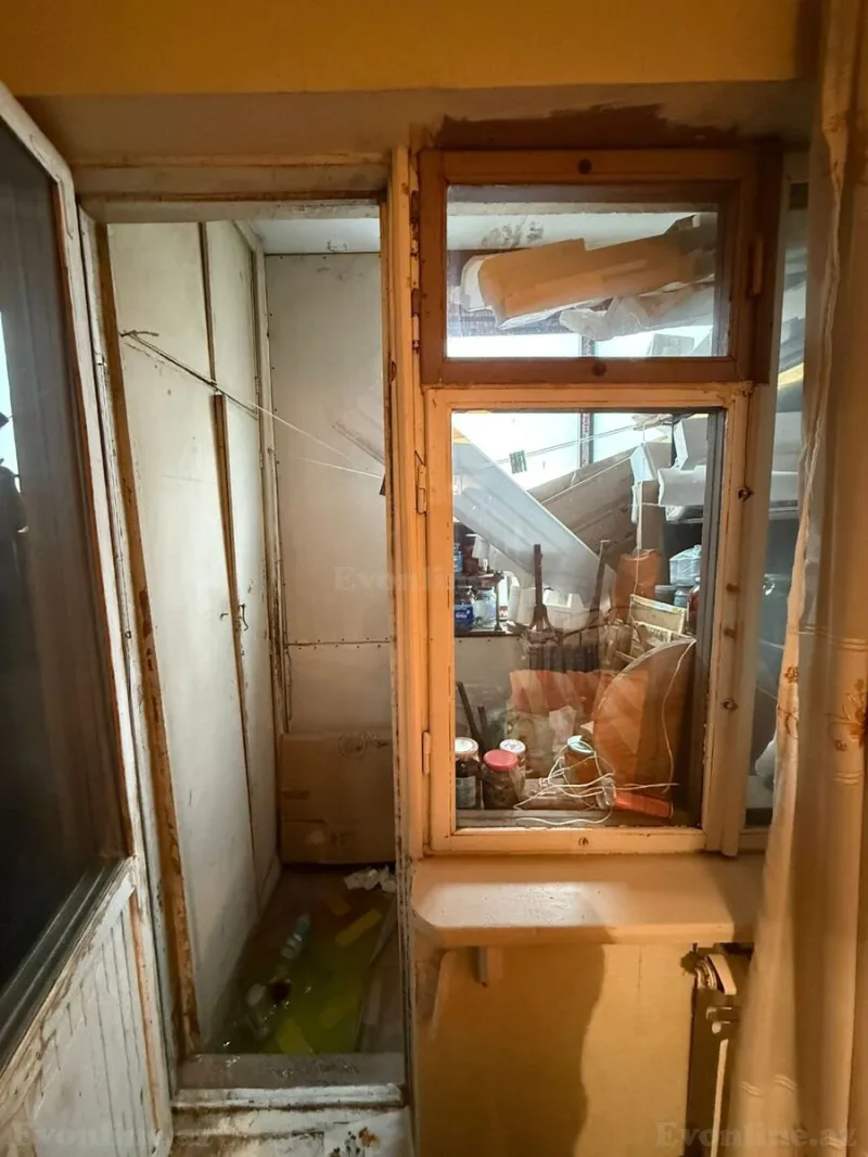 Satılır 2 otaqlı Mənzil Köhnə tikili 70 m² 8-ci mikrorayon - şəkil 6