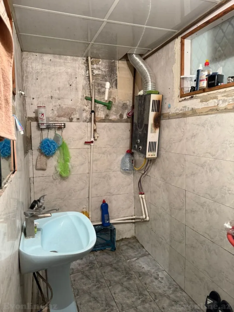 Satılır 2 otaqlı Mənzil Köhnə tikili 70 m² 8-ci mikrorayon - şəkil 7