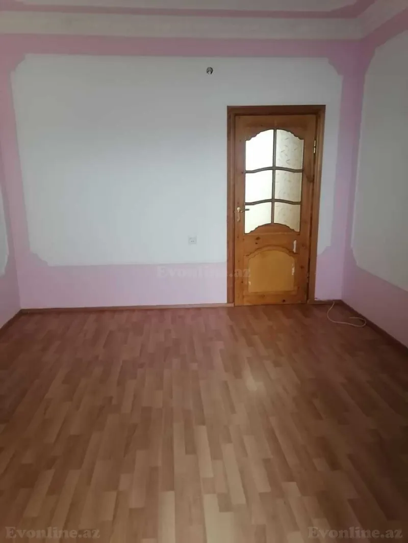 Satılır 2 otaqlı Mənzil Köhnə tikili 70 m² Suraxanı r. - şəkil 8