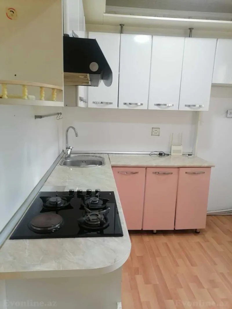 Satılır 2 otaqlı Mənzil Köhnə tikili 70 m² Suraxanı r. - şəkil 12