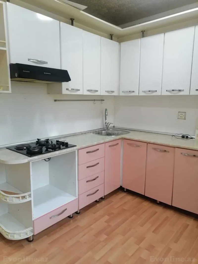 Satılır 2 otaqlı Mənzil Köhnə tikili 70 m² Suraxanı r. - şəkil 14