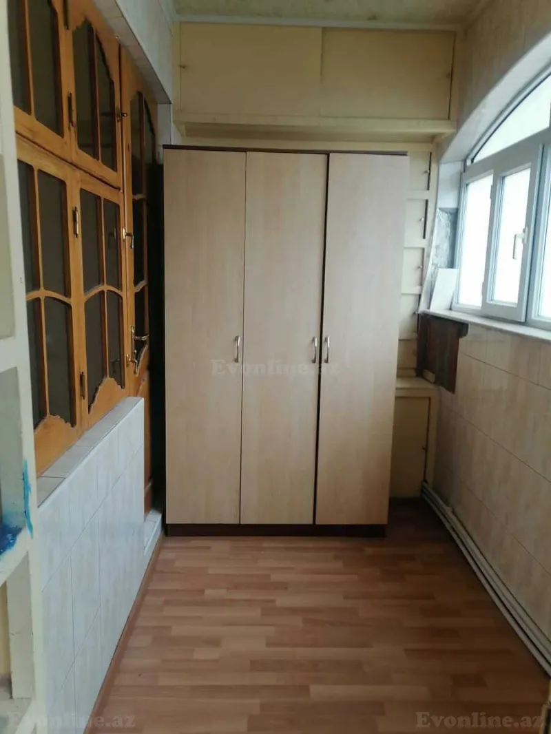 Satılır 2 otaqlı Mənzil Köhnə tikili 70 m² Suraxanı r. - şəkil 16