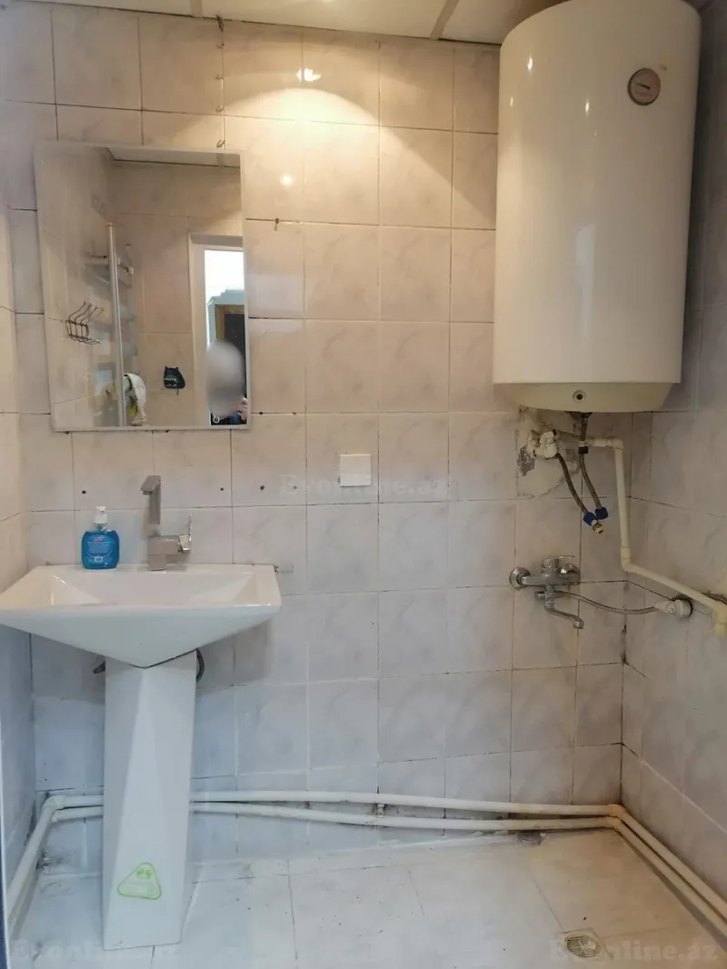 Satılır 2 otaqlı Mənzil Köhnə tikili 70 m² Suraxanı r. - şəkil 18