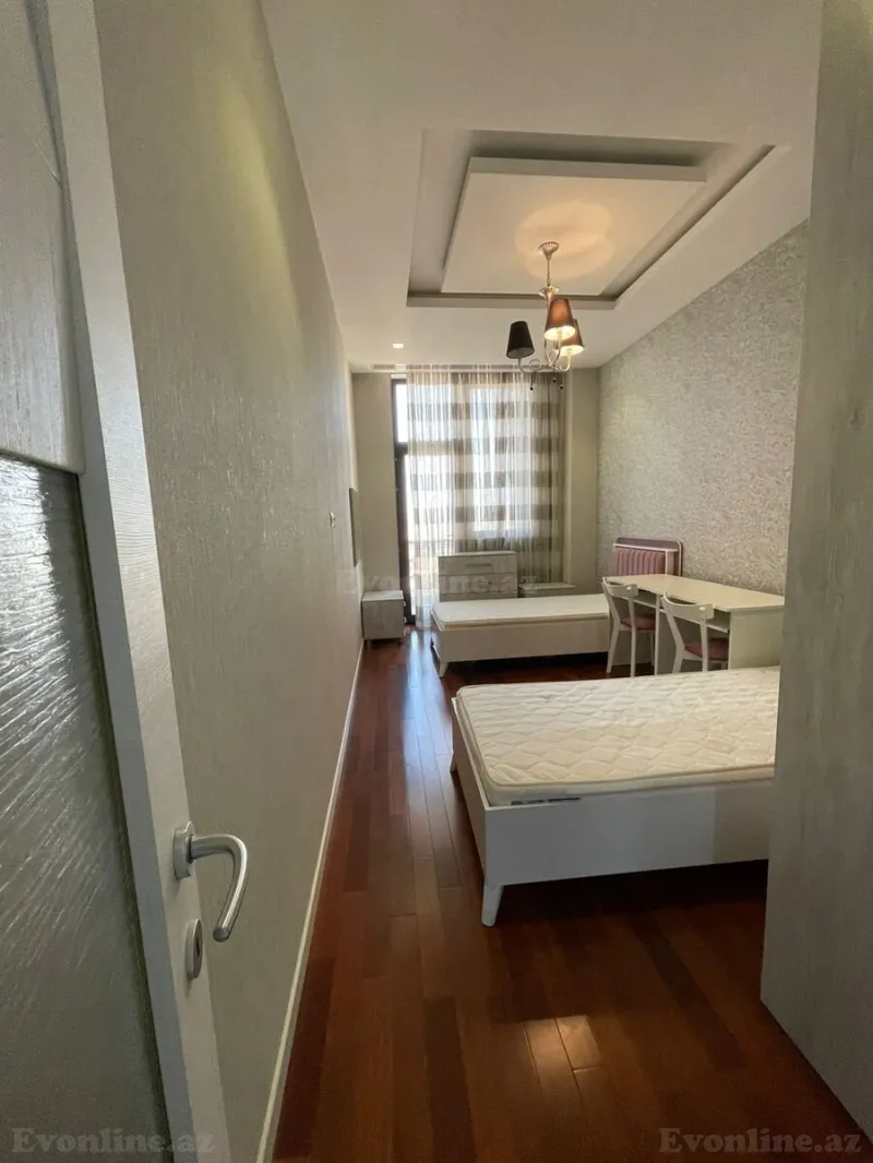 Kirayə verilir 3 otaqlı Mənzil Yeni tikili 110 m² İçərişəhər m. - şəkil 10