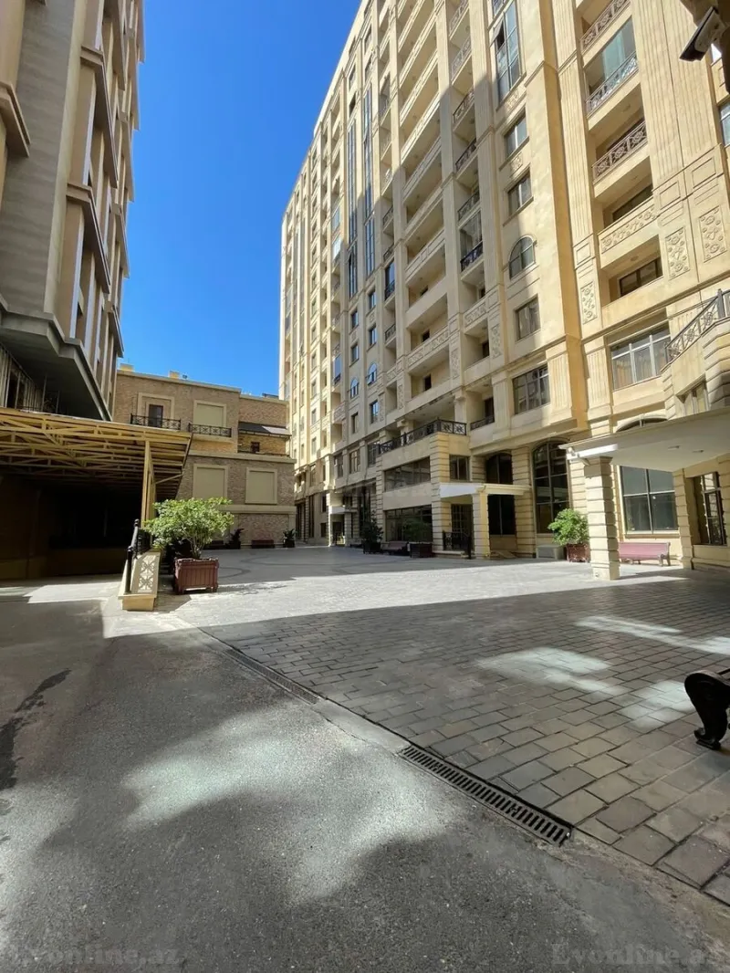 Kirayə verilir 3 otaqlı Mənzil Yeni tikili 110 m² İçərişəhər m. - şəkil 17