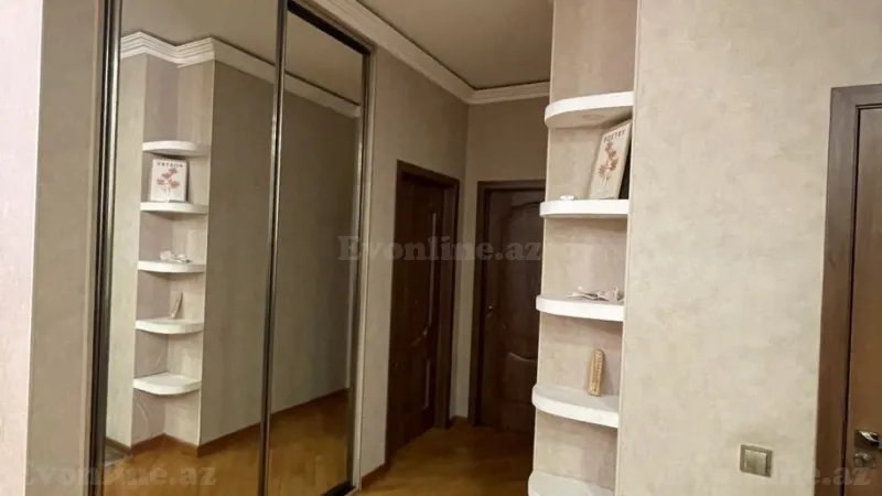 Satılır 2 otaqlı Mənzil Yeni tikili 80 m² Nəsimi r. - şəkil 5