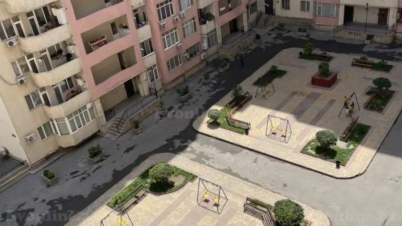 Satılır 2 otaqlı Mənzil Yeni tikili 80 m² Nəsimi r. - şəkil 15