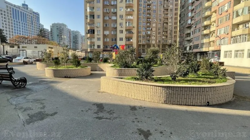 Satılır 2 otaqlı Mənzil Yeni tikili 80 m² Nəsimi r. - şəkil 19