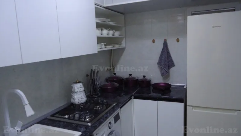 Kirayə verilir 4 otaqlı Mənzil Köhnə tikili 120 m² Xətai m. - şəkil 5