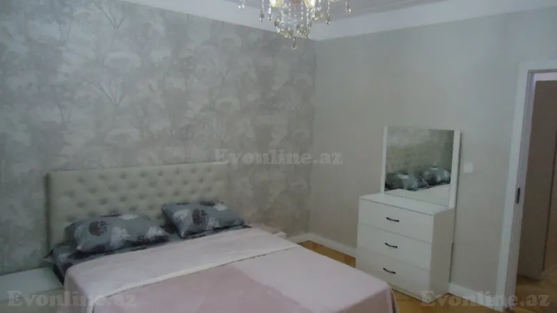 Kirayə verilir 4 otaqlı Mənzil Köhnə tikili 120 m² Xətai m. - şəkil 8