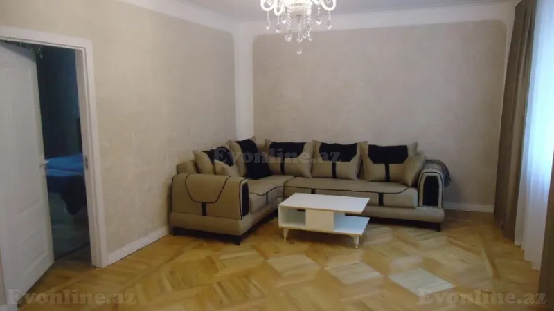 Kirayə verilir 4 otaqlı Mənzil Köhnə tikili 120 m² Xətai m. - şəkil 13