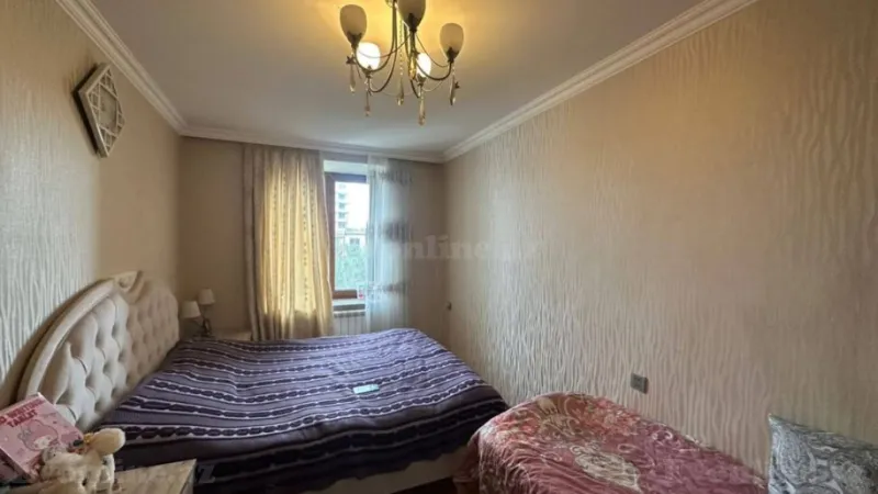 Satılır 4 otaqlı Mənzil Köhnə tikili 83 m² Yasamal - şəkil 6