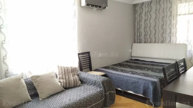 Kirayə verilir 1 otaqlı Mənzil Köhnə tikili 33 m² Elmlər Akademiyası m. - şəkil 2