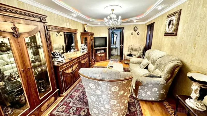 Satılır 3 otaqlı Mənzil Köhnə tikili 70 m² Qara Qarayev m. - şəkil 13