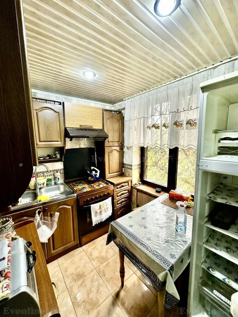 Satılır 3 otaqlı Mənzil Köhnə tikili 70 m² Qara Qarayev m. - şəkil 17