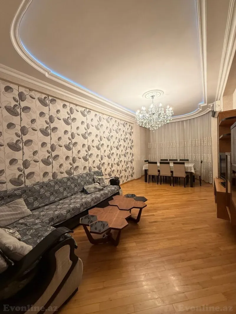 Satılır 3 otaqlı Mənzil Yeni tikili 115 m² İnşaatçılar m. - şəkil 2