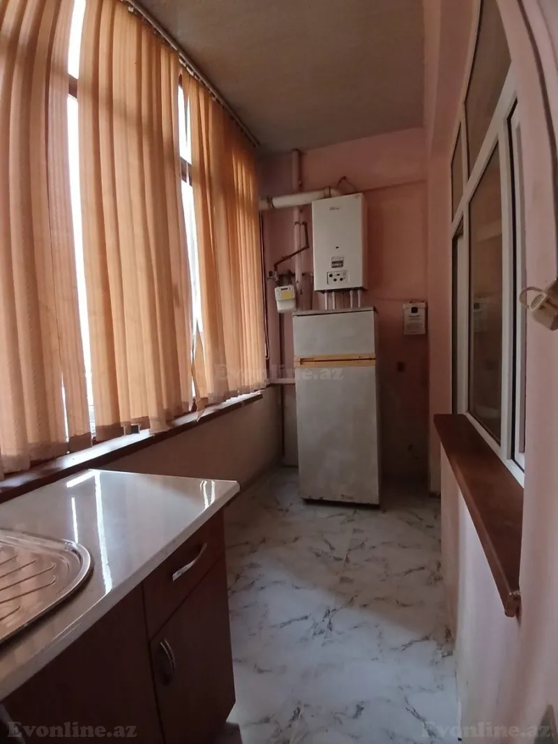 Kirayə verilir 2 otaqlı Mənzil Yeni tikili 50 m² 4-cü mikrorayon - şəkil 5