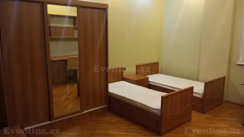 Kirayə verilir 3 otaqlı Mənzil Köhnə tikili 140 m² Nərimanov r. - şəkil 5