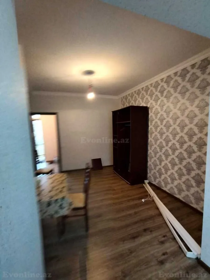 Satılır 2 otaqlı Mənzil Köhnə tikili 35 m² Abşeron r.
