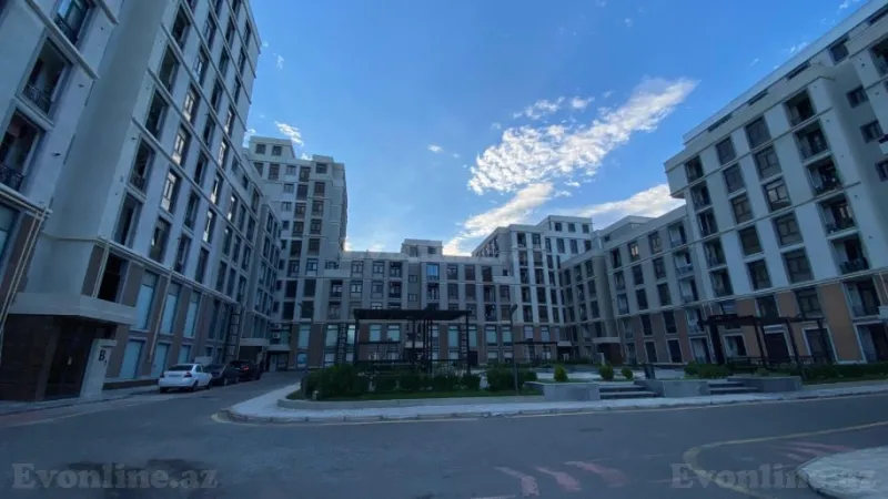 Satılır 3 otaqlı Mənzil Yeni tikili 102 m² 8 Noyabr m.