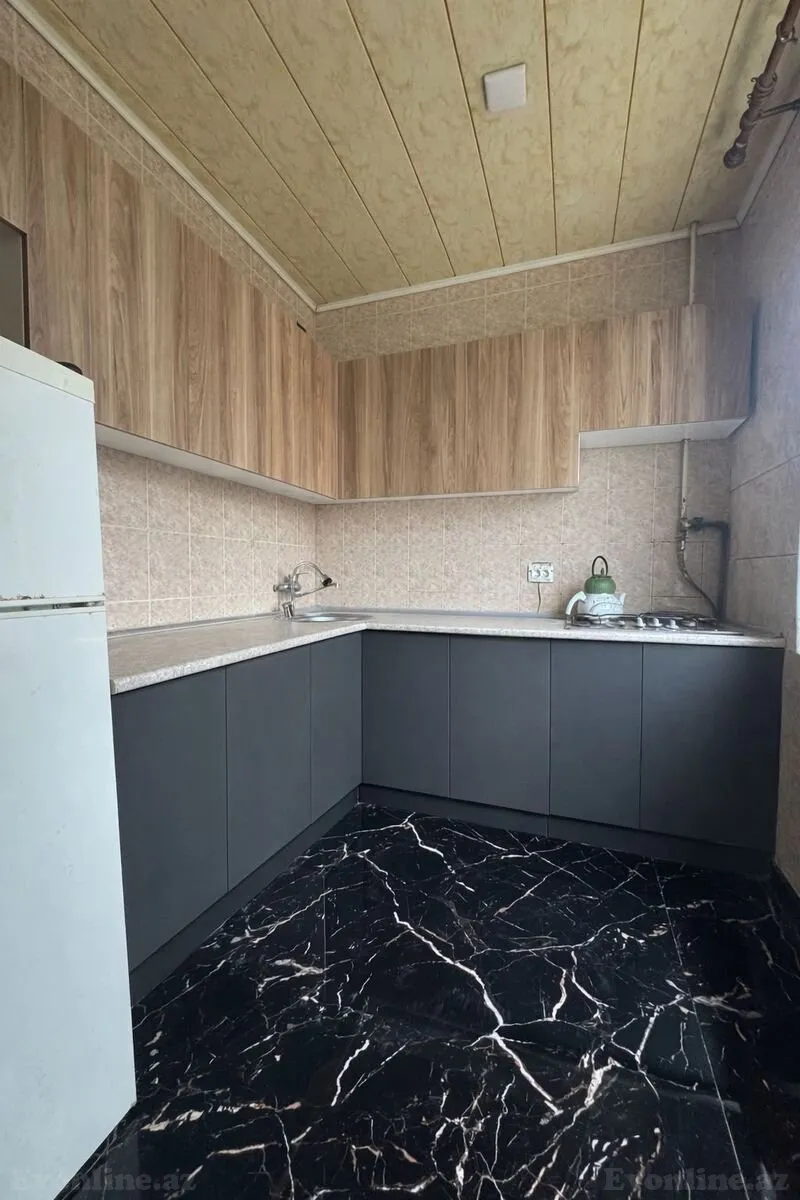 Satılır 2 otaqlı Mənzil Köhnə tikili 55 m² 5-ci mikrorayon - şəkil 3