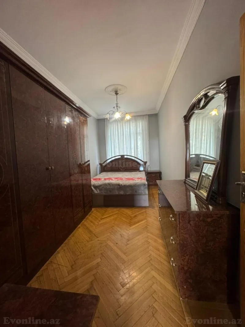 Satılır 2 otaqlı Mənzil Köhnə tikili 55 m² 5-ci mikrorayon - şəkil 5