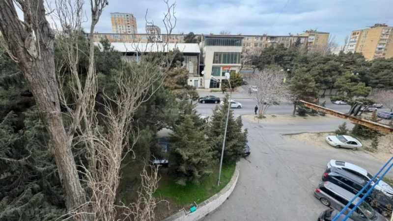 Satılır 2 otaqlı Mənzil Köhnə tikili 55 m² 5-ci mikrorayon - şəkil 11