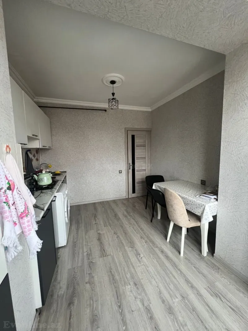 Satılır 2 otaqlı Mənzil Köhnə tikili 60 m² Sabunçu r. - şəkil 7