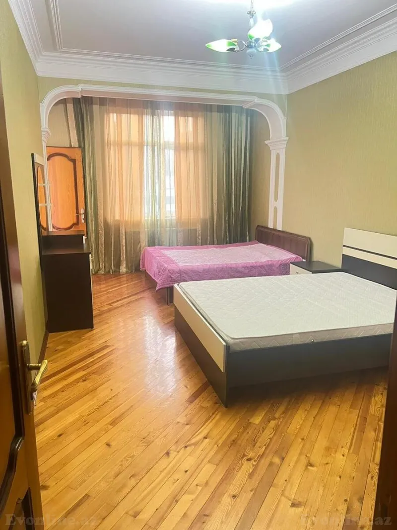 Kirayə verilir 2 otaqlı Mənzil Yeni tikili 90 m² 8 Noyabr m. - şəkil 8