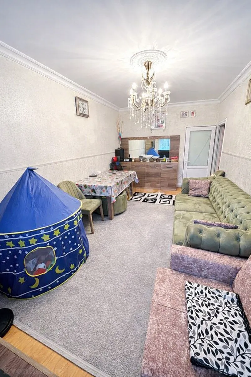 Satılır 3 otaqlı Mənzil Köhnə tikili 80 m² Həzi Aslanov m. - şəkil 2