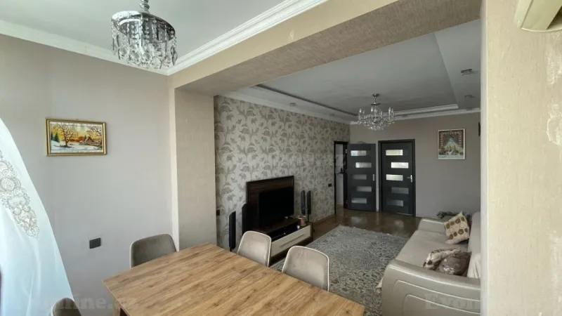 Satılır 3 otaqlı Mənzil Köhnə tikili 58 m² Xətai m. - şəkil 2