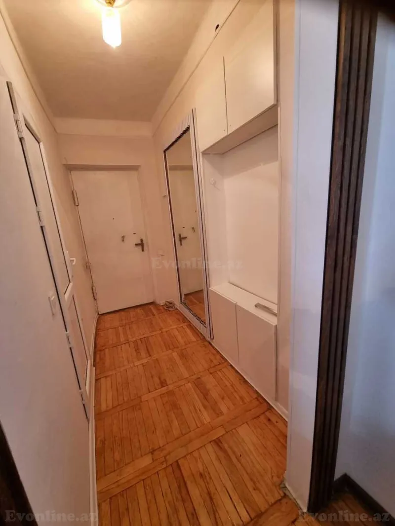 Kirayə verilir 2 otaqlı Mənzil Köhnə tikili 50 m² Həzi Aslanov m. - şəkil 3